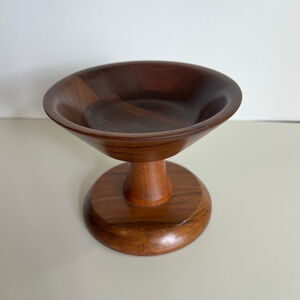 Vintage 50’s Ozark Walnutware footed Wood Bowl, Brown, 5 inch